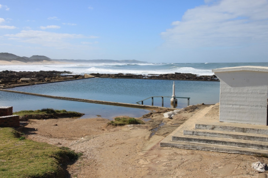 2 Bedroom Property for Sale in Kidds Beach Eastern Cape